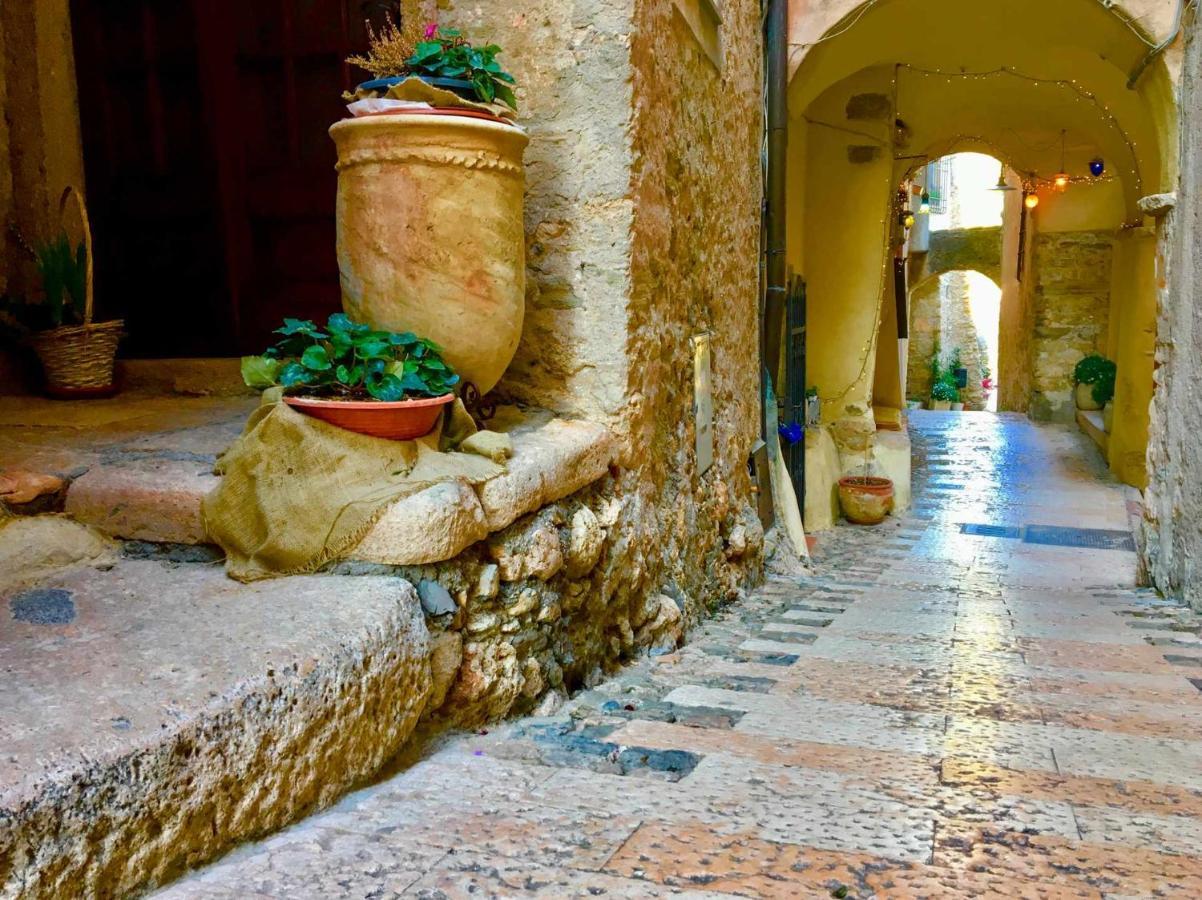 Cipriani 5 Rivieraholiday Pietra Ligure Eksteriør bilde